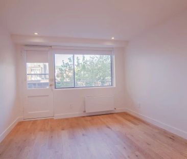 3460 Rue Durocher — Studio - unit 107 - Photo 5