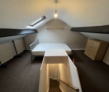 Nunnery Lane, South Bank - P1070 - Photo 5