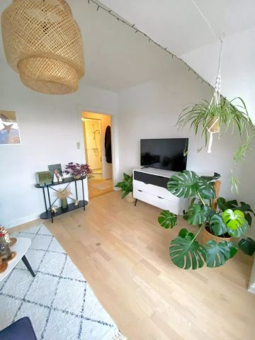 Lys 2-værelses lejlighed med skøn beliggenhed i byen - Photo 5