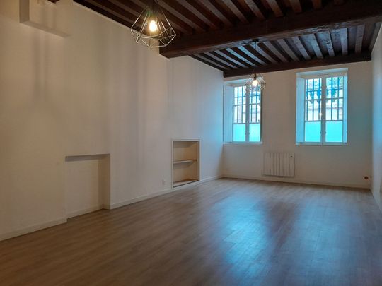 Location Appartement 2 pièces 47m² - Photo 1