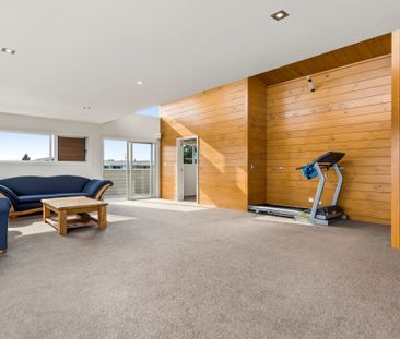 Outstanding Matua Family Home - Matua - Photo 5