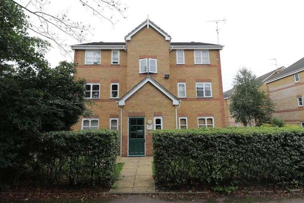 Windmill Drive, Cricklewood, London, NW2 - Photo 1