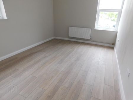 Apt 3 13a Dublin Road, Omagh, BT78 1ES - Photo 4