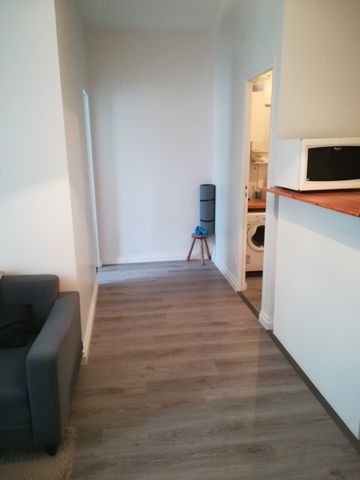 Location Appartement 1 Pièce 28 m² - Photo 4