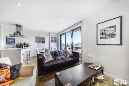 3 bedroom flat to rent - Photo 5