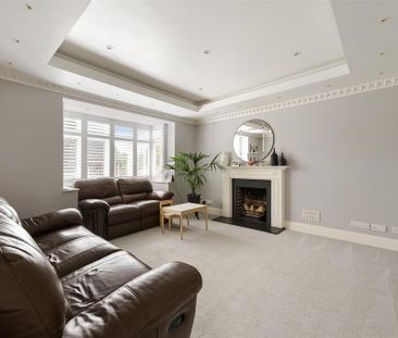 3 bedroom detached house to rent - Photo 2