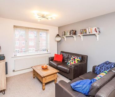 2 bedroom flat to rent - Photo 6