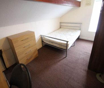 4 bedroom house to rent - Photo 3