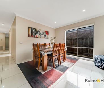 For Lease - 9 Paxford Drive, Cranbourne North - Photo 3