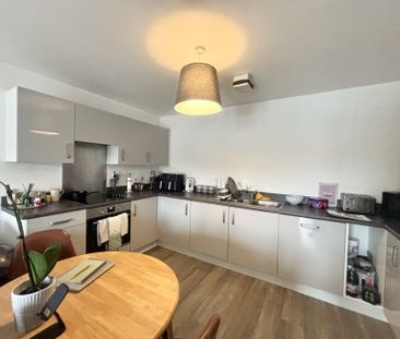 1 bedroom flat to rent - Photo 4