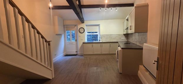 1 bedroom flat to rent - Photo 1