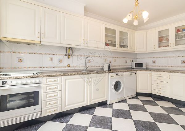 Moradia T4 em Setúbal