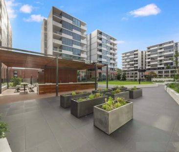 “Modern One Bedroom Apartment READY TO GO” - Photo 3