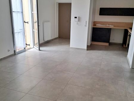 Location Appartement 2 pièces 52 m2 à Anet - Photo 3