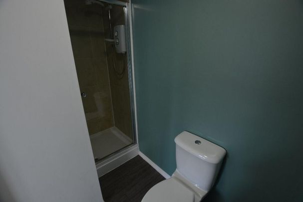 3 bedroom terraced house to rent - Photo 1