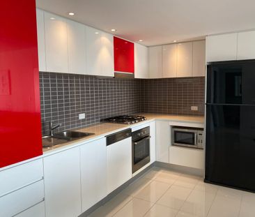 2 Bedroom Furnished Unit - Mantra Residences @ Southport Central - Photo 6