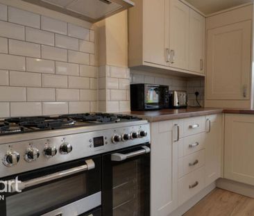 1 bedroom in a house share to rent - Photo 6
