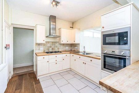 Stanley Park Road, Carshalton, SM5 - Photo 3