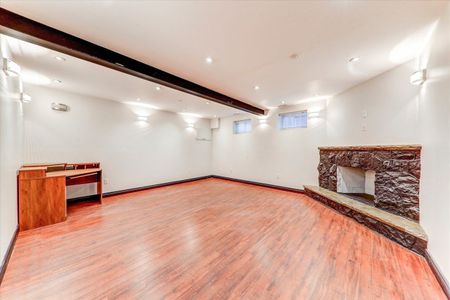 For Lease - 359 Rathburn Road Unit# Main, Toronto, Ontario - Photo 3