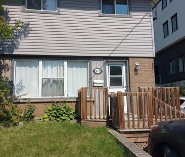 For Lease - 432 Bloor Street, Oshawa, Ontario - Photo 1