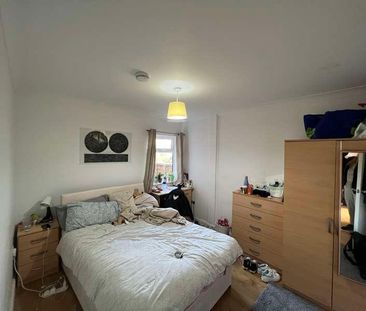 Granby Grove, SO17 - Photo 1