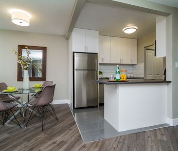 Tower East - Photo 6