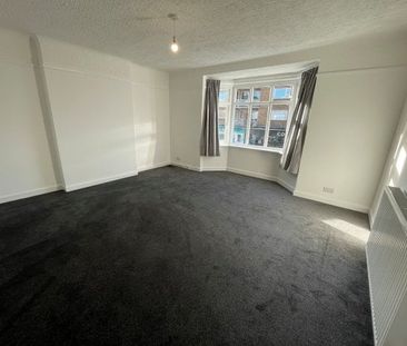 Christchurch Road, BH7 6BW, Bournemouth - Photo 1