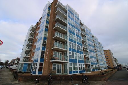 Kingsway, Hove - Photo 5