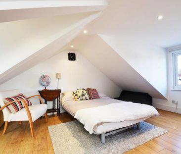 3 bedroom apartment to rent - Photo 2