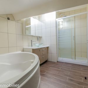Location Appartement 2 pièces 36m² ST MARCELLIN 38160 - Photo 2