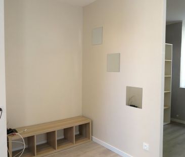 T2 Quai de la Fontaine 31m² Nîmes 420€ H.C - Photo 3