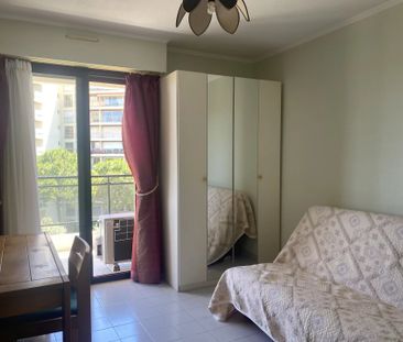 T4 MEUBLE AVEC GARAGE ET TERRASSES - Photo 4