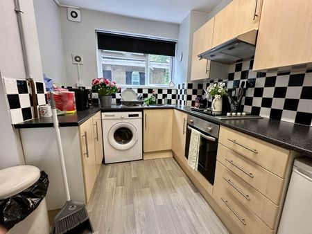 Holly Road - Photo 3