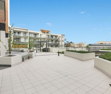 Modern Living - Photo 5
