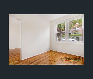 CONVENIENCE AT YOUR DOOR STEP! - Photo 4