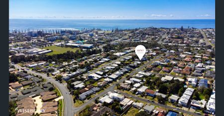 Two Bedroom Granny Flat - Your Perfect Retreat Awaits! - Photo 2