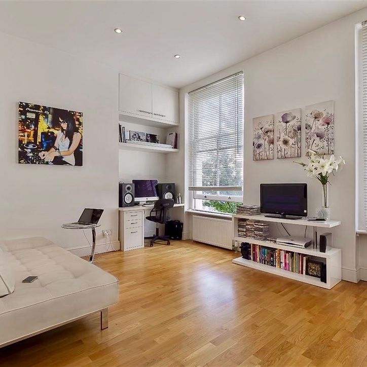 1 Bed Flat, Shirland Road, W9 - Photo 1
