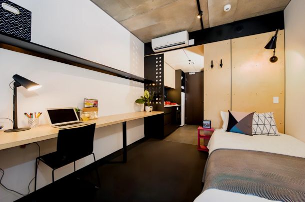 Studio Standard - Photo 1