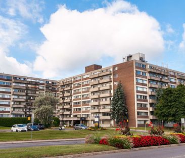 4020 Boulevard Saint-Jean, Montréal, QC - Photo 3