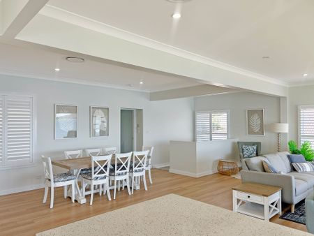 WATERFRONT BLISS - EFFORTLESS LAKESIDE LIVING IN BEAUTIFUL BOLTON POINT - Photo 5