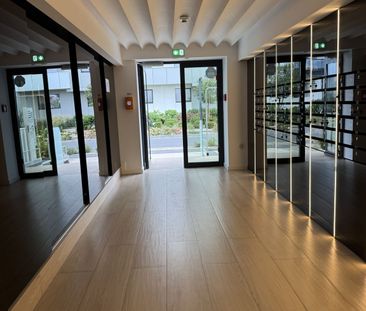 Apartament 2 camere Premium Cortina North Parcare Subterană - Photo 3