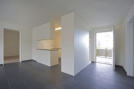 3.5 Zimmer, 95 m², 2. Stock - Photo 2