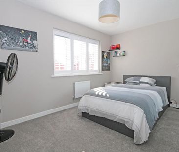 4 bedroom detached house to rent - Photo 6