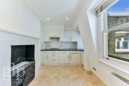 2 Bedroom Apartment, Long Acre, Covent Garden, London - Photo 4