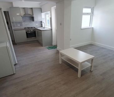 5 bedroom house to rent - Photo 1