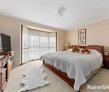 QUALITY AND STYLE, JUST MOVE IN AND RELAX - Photo 6