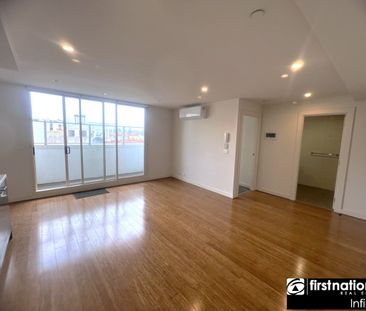 Excellent Location, Great size, Convenience is the key - Photo 4