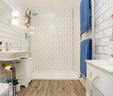 Rowley Mews - Photo 2