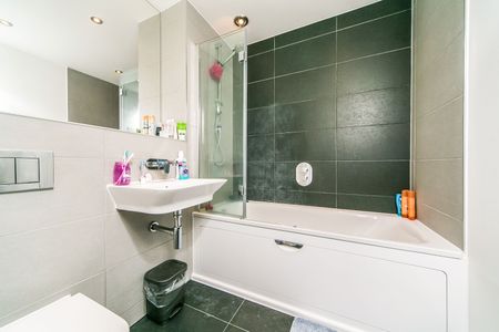 1 bedroom apartment to rent - Photo 5