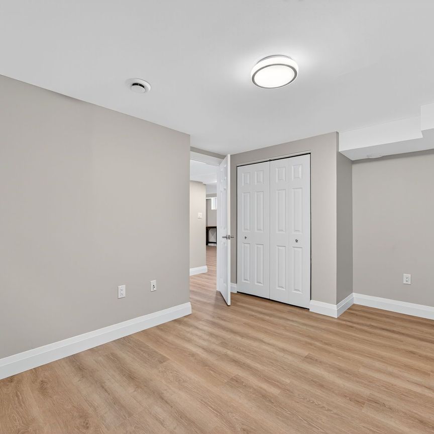 For Lease - 13 Michelle Drive Unit# Lower, Barrie, Ontario - Photo 1